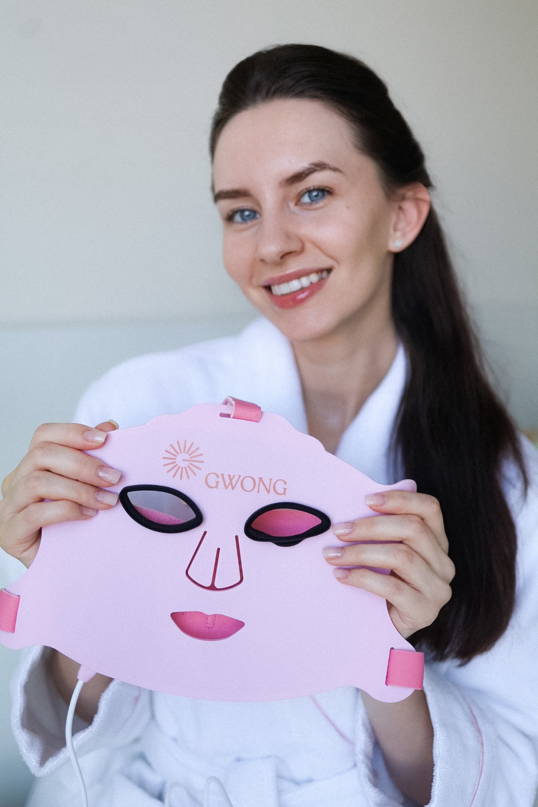 Gwong Premium LED Light Therapy Face Mask