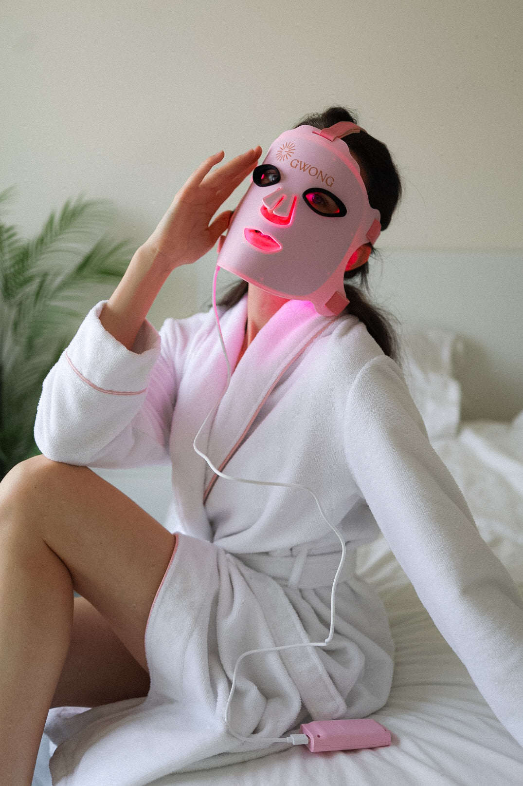 Gwong Premium LED Light Therapy Face Mask